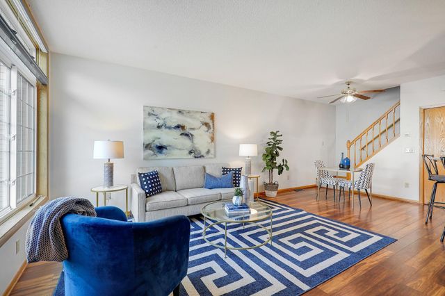 506 Lovell Avenue 6, Roseville, MN 55113
