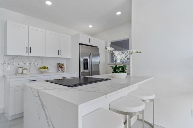 4041 NE 15th Ter 0, Pompano Beach, FL 33064