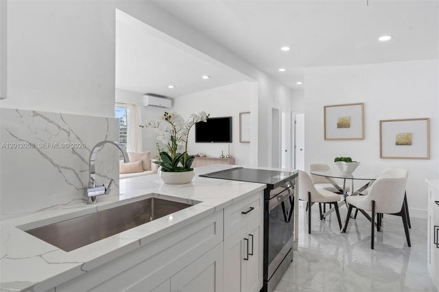 4041 NE 15th Ter 0, Pompano Beach, FL 33064