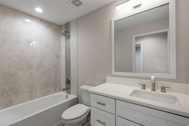 1183 CEDAR AVENUE, Englewood, FL 34223