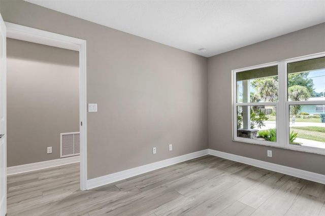 1183 CEDAR AVENUE, Englewood, FL 34223