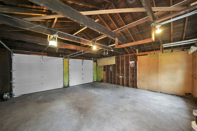 1826 N 36th Avenue, Stone Park, IL 60165