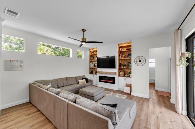 3921 ROSWELL PLACE, Land O Lakes, FL 34639