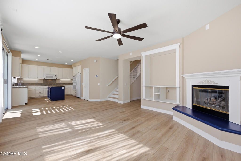 Image 11 of property listing at 4884 Borders Street, Simi Valley, CA 93063