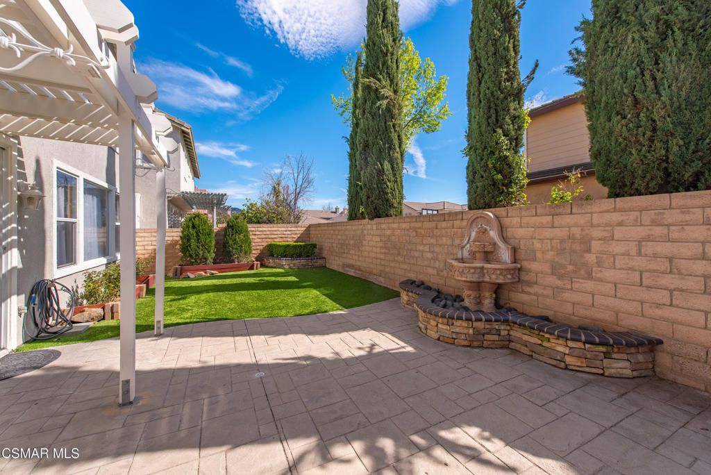 Image 38 of property listing at 4884 Borders Street, Simi Valley, CA 93063