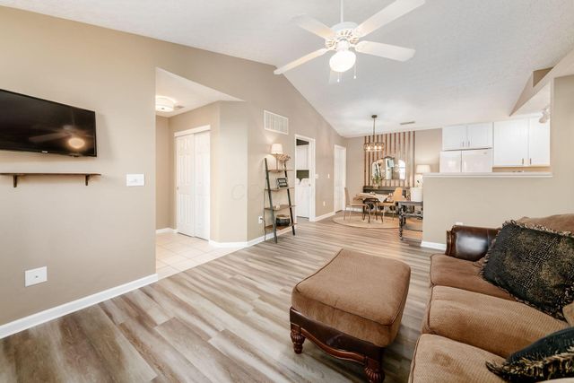 676 Wadebridge Drive, 5A, Blacklick, OH 43004