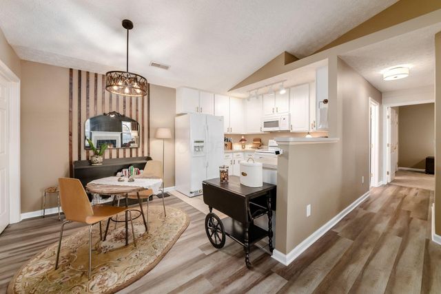 676 Wadebridge Drive, 5A, Blacklick, OH 43004