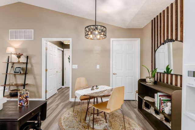 676 Wadebridge Drive, 5A, Blacklick, OH 43004