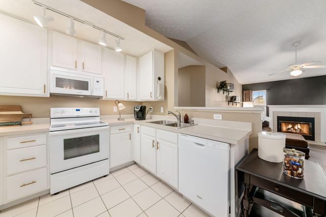 676 Wadebridge Drive, 5A, Blacklick, OH 43004