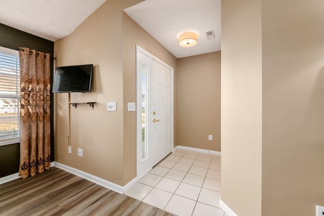 676 Wadebridge Drive, 5A, Blacklick, OH 43004