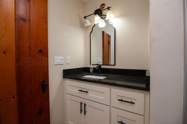 401 Ten Bears Trail, Howardwick, TX 79226