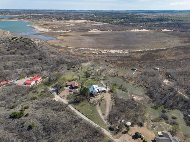 401 Ten Bears Trail, Howardwick, TX 79226