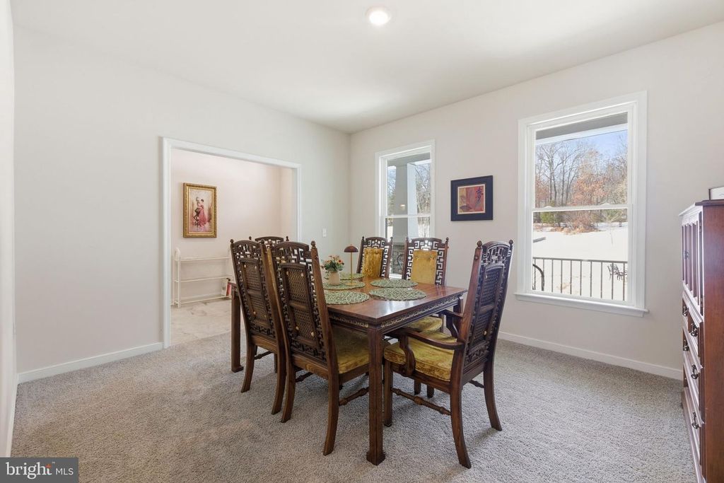 Image 13 of property listing at 616 S POES RD, Amissville, VA 20106