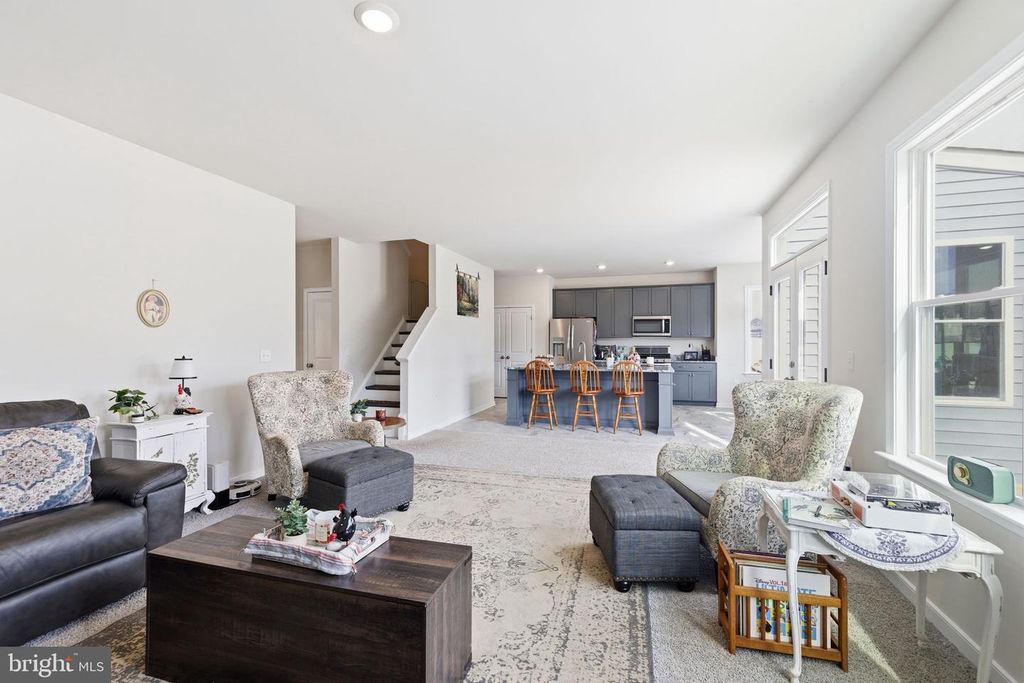 Image 14 of property listing at 616 S POES RD, Amissville, VA 20106