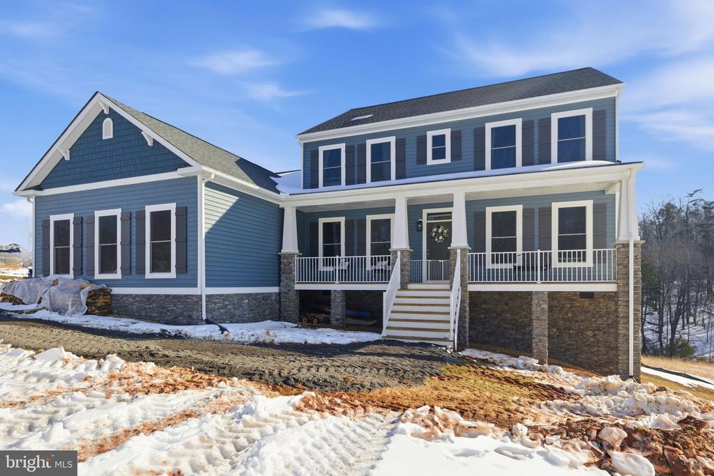 Image 2 of property listing at 616 S POES RD, Amissville, VA 20106