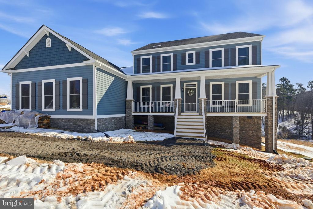 Image 3 of property listing at 616 S POES RD, Amissville, VA 20106