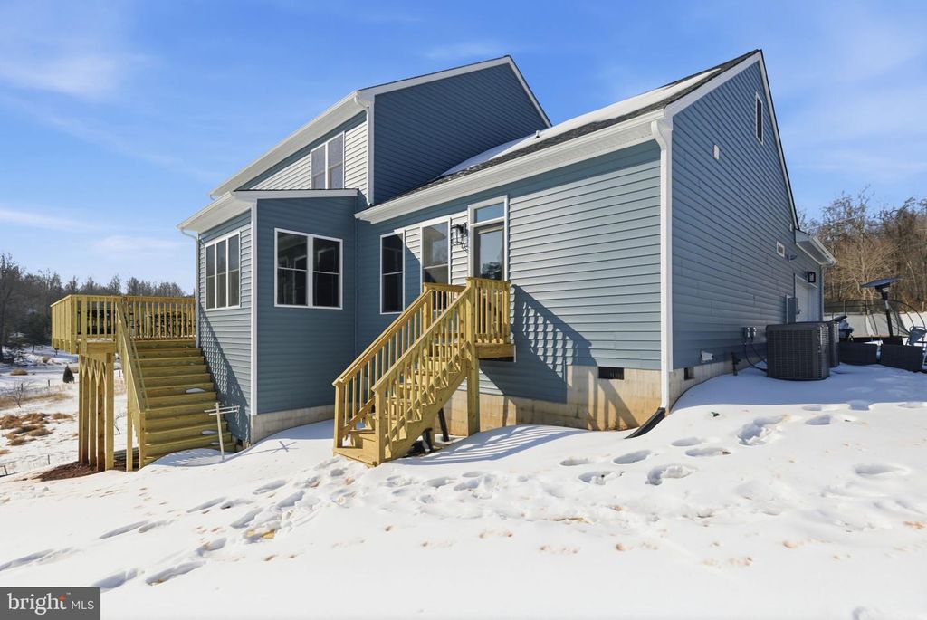 Image 48 of property listing at 616 S POES RD, Amissville, VA 20106