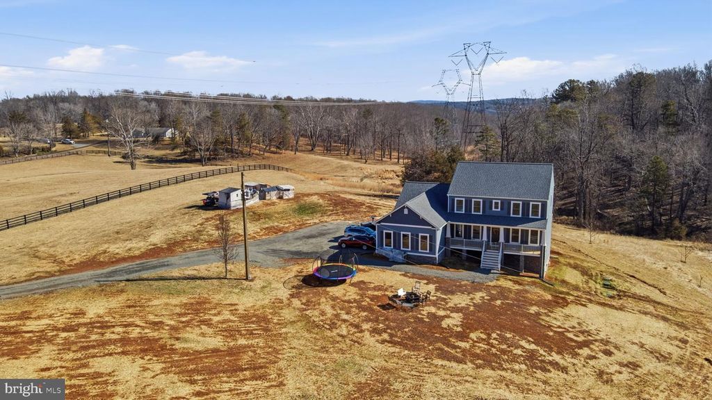 Image 60 of property listing at 616 S POES RD, Amissville, VA 20106