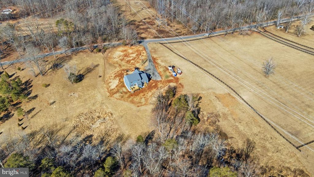 Image 62 of property listing at 616 S POES RD, Amissville, VA 20106