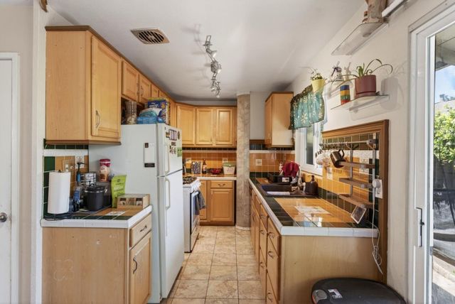 508 Tyrella Avenue, Mountain View, CA 94043