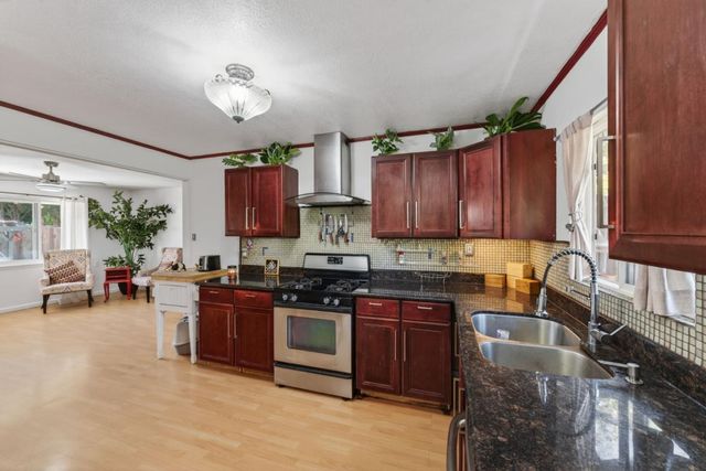 508 Tyrella Avenue, Mountain View, CA 94043