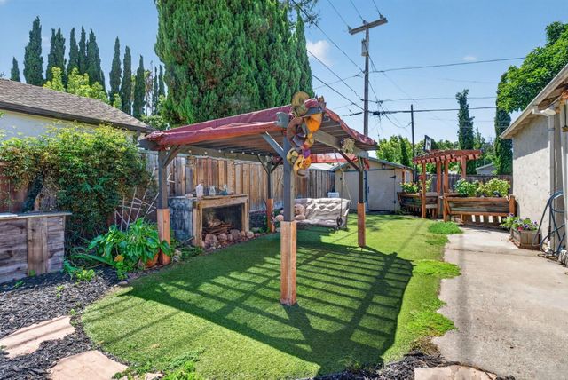 508 Tyrella Avenue, Mountain View, CA 94043