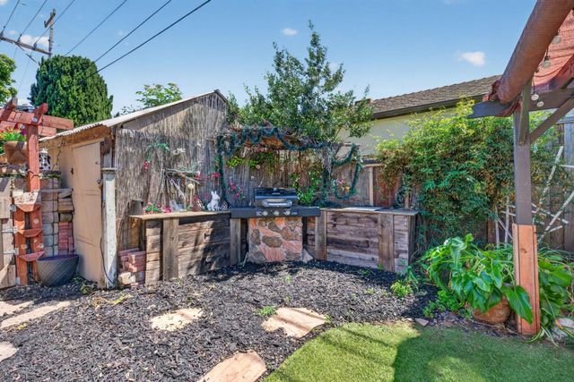 508 Tyrella Avenue, Mountain View, CA 94043