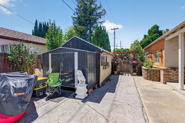 508 Tyrella Avenue, Mountain View, CA 94043