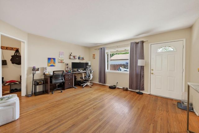 508 Tyrella Avenue, Mountain View, CA 94043