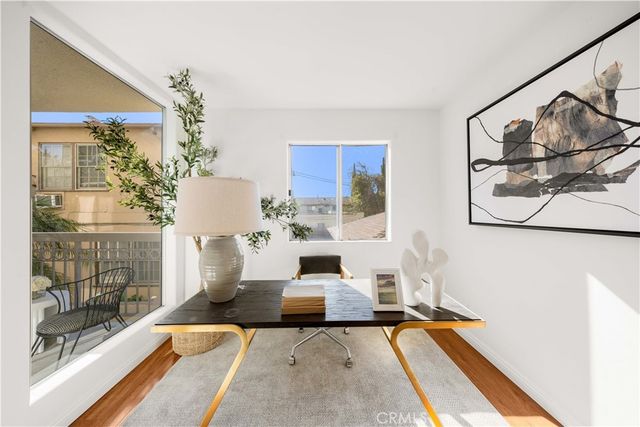 335 S Sierra Madre 104, Pasadena, CA 91107