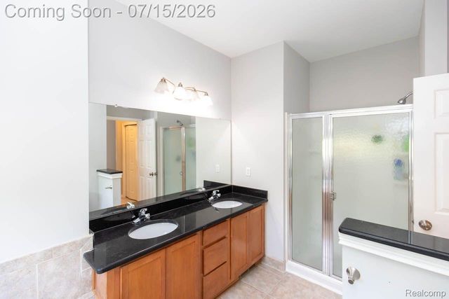 43721 CHERRYWOOD Lane, Canton Charter Township, MI 48188