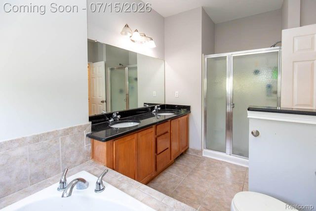 43721 CHERRYWOOD Lane, Canton Charter Township, MI 48188