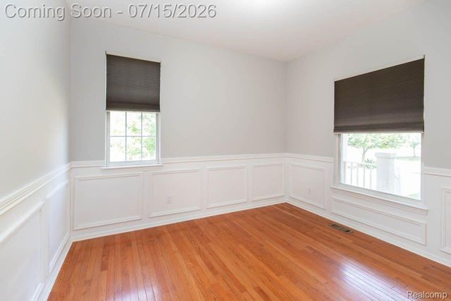 43721 CHERRYWOOD Lane, Canton Charter Township, MI 48188