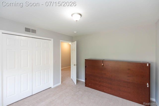 43721 CHERRYWOOD Lane, Canton Charter Township, MI 48188