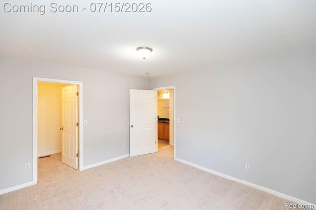 43721 CHERRYWOOD Lane, Canton Charter Township, MI 48188