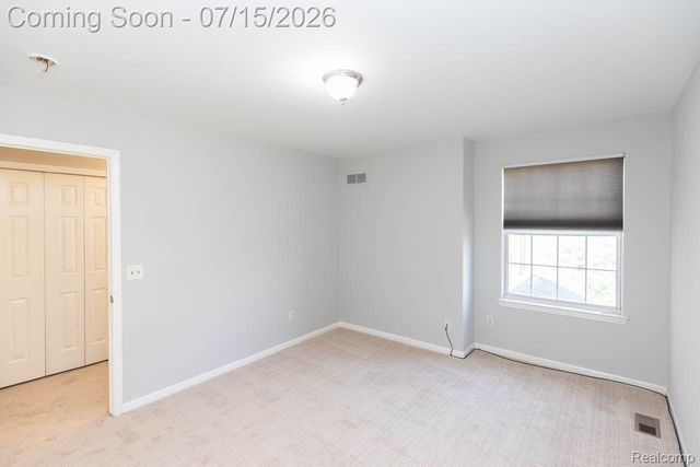 43721 CHERRYWOOD Lane, Canton Charter Township, MI 48188