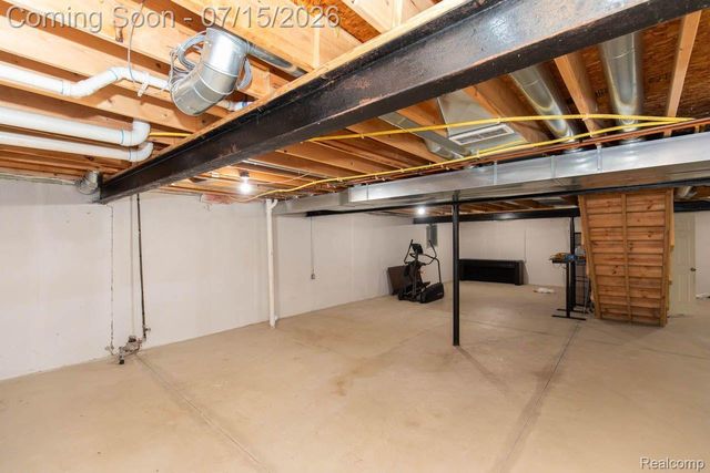 43721 CHERRYWOOD Lane, Canton Charter Township, MI 48188