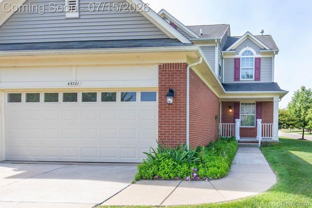 43721 CHERRYWOOD Lane, Canton Charter Township, MI 48188