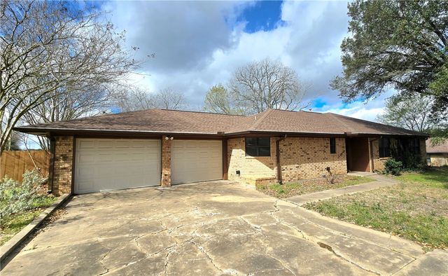 827 North Gray Street, Caldwell, TX 77836