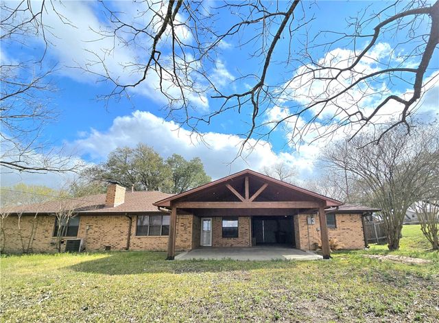 827 North Gray Street, Caldwell, TX 77836