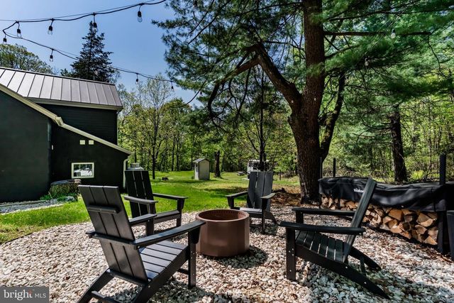 1134 S MOUNTAIN RD, Dillsburg, PA 17019