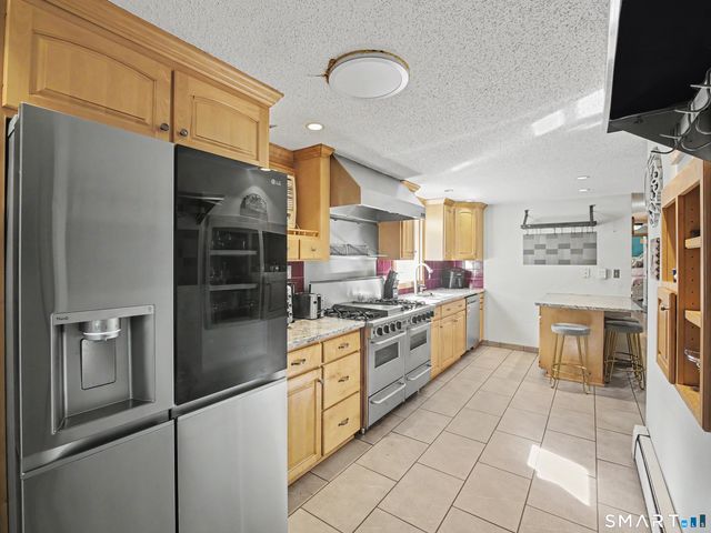 52 Consolation Street, Bristol, CT 06010