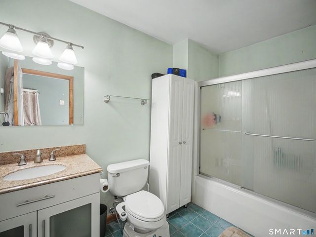 52 Consolation Street, Bristol, CT 06010