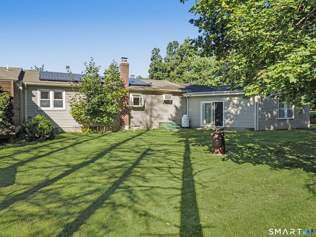 52 Consolation Street, Bristol, CT 06010
