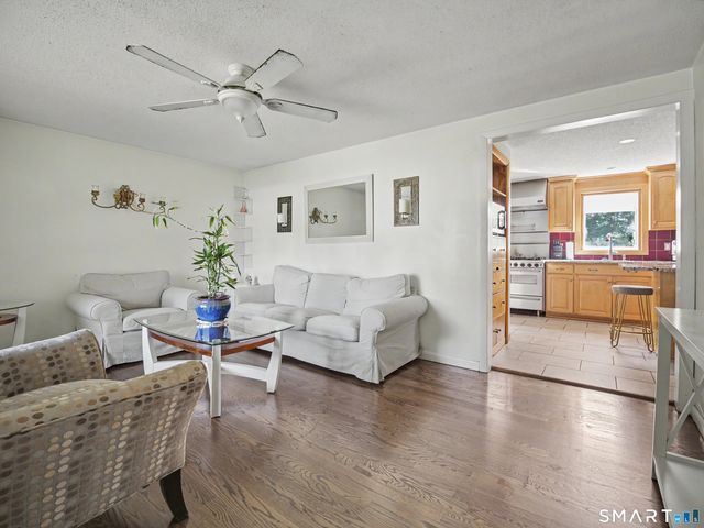 52 Consolation Street, Bristol, CT 06010