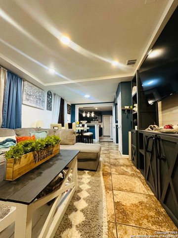 226 AZTEC ST, San Antonio, TX 78207