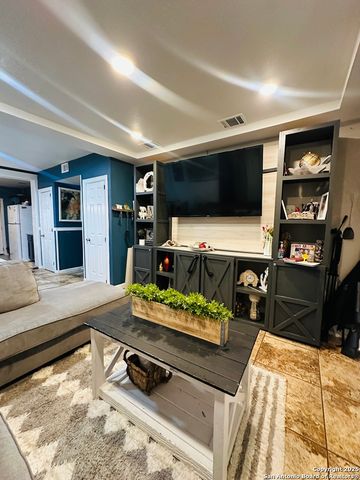 226 AZTEC ST, San Antonio, TX 78207