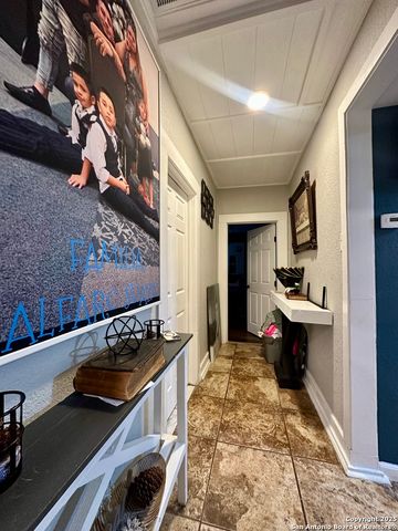 226 AZTEC ST, San Antonio, TX 78207