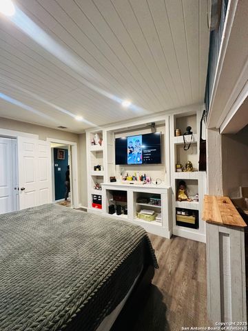 226 AZTEC ST, San Antonio, TX 78207