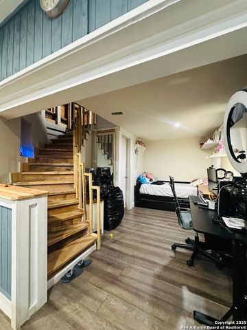 226 AZTEC ST, San Antonio, TX 78207